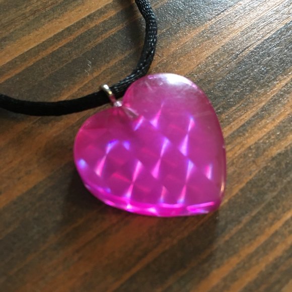 BUNDLE BONUS: Vintage 90s Silk Cord Heart Pendant | Good - Picture 3 of 6